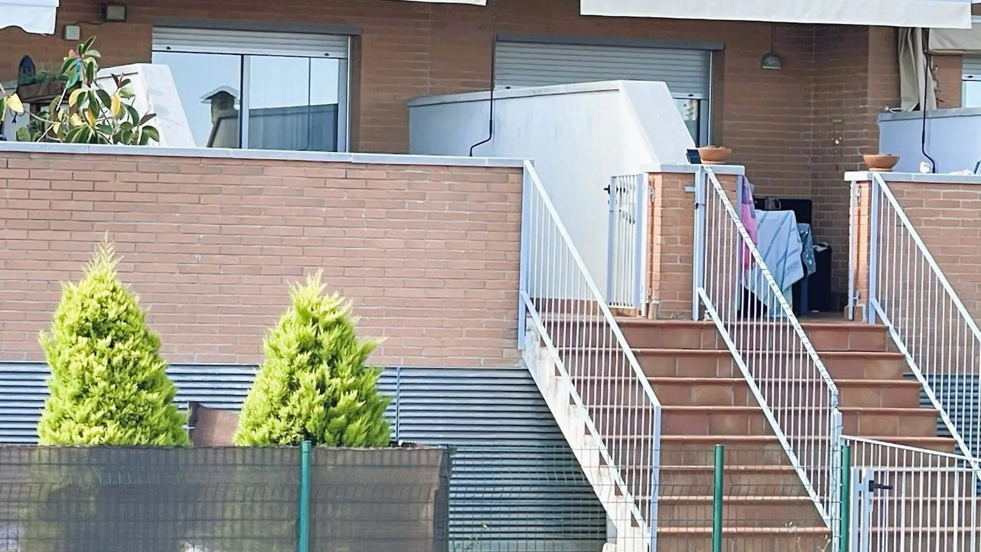 Onze - Primera Linea De Mar Con Piscina Cubelles